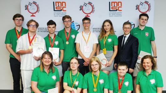 Baltijos šalių geografijos olimpiadoje Lietuvos mokiniai iškovojo šešis medalius